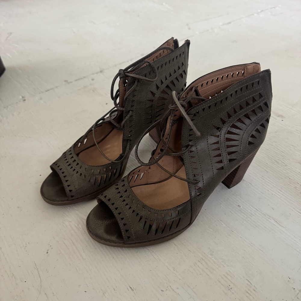 military green chunky heels